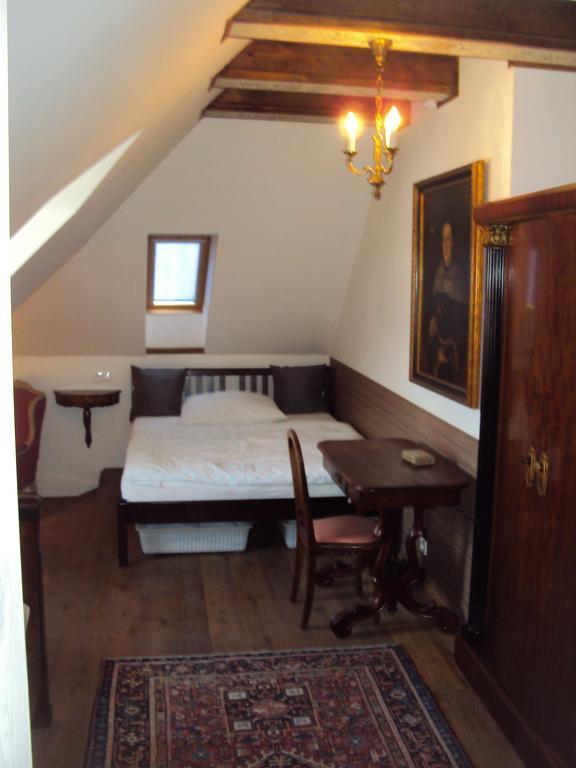 Appartamento Castle Kaštieľ Kotešová Camera foto