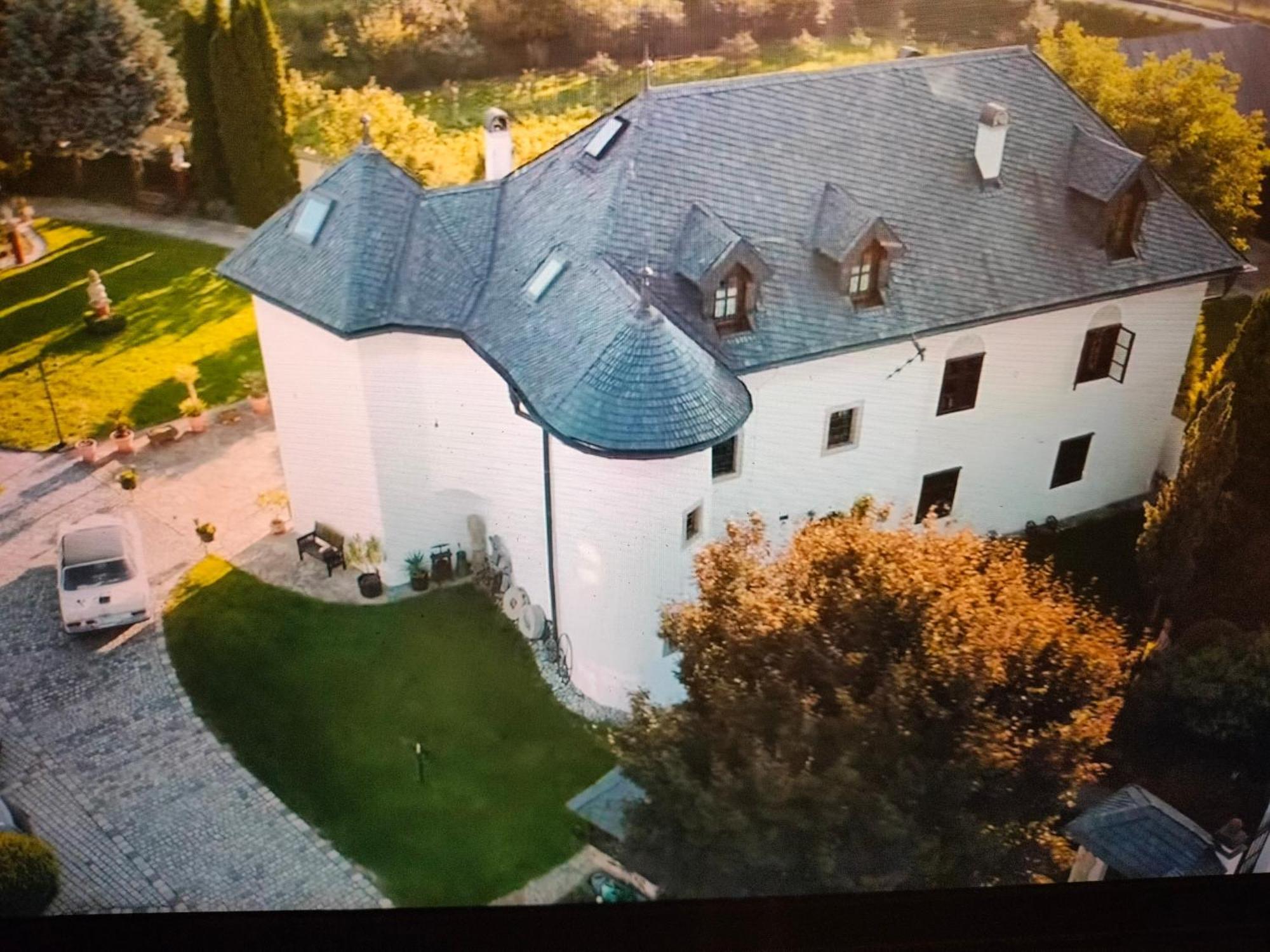 Appartamento Castle Kaštieľ Kotešová Esterno foto